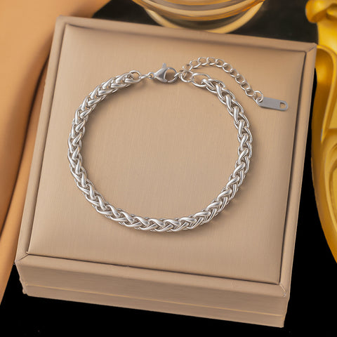 Fashionable Retro Bracelet Accessory Made Of Stainless Steel