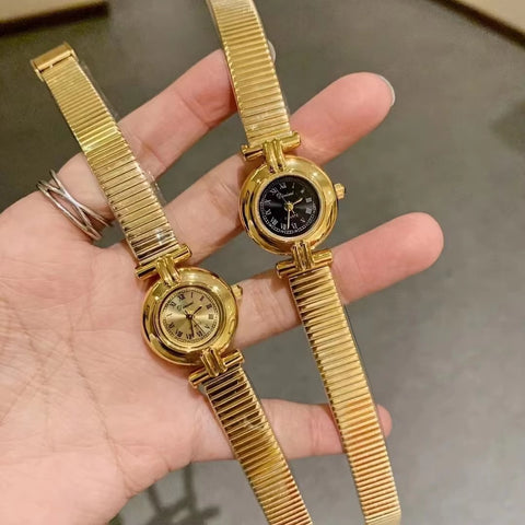 Fashionable Trend Quartz Watch Retro Lamp Luxurious Women's Watch